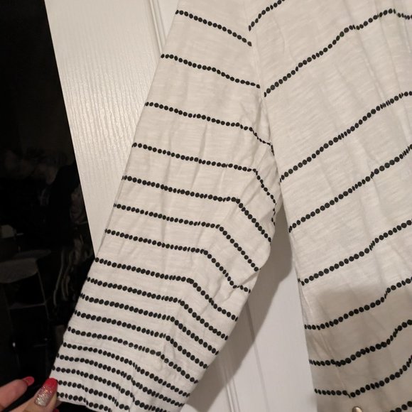 Chico's Weekends Hooded Cardigan - Picture 4 of 5